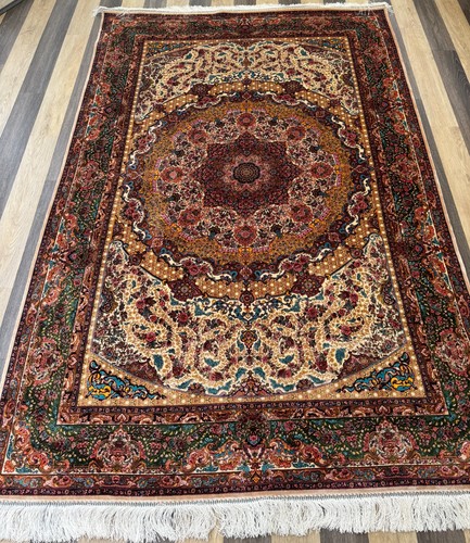 Silk feel shiny rug - rug, 147x227cm